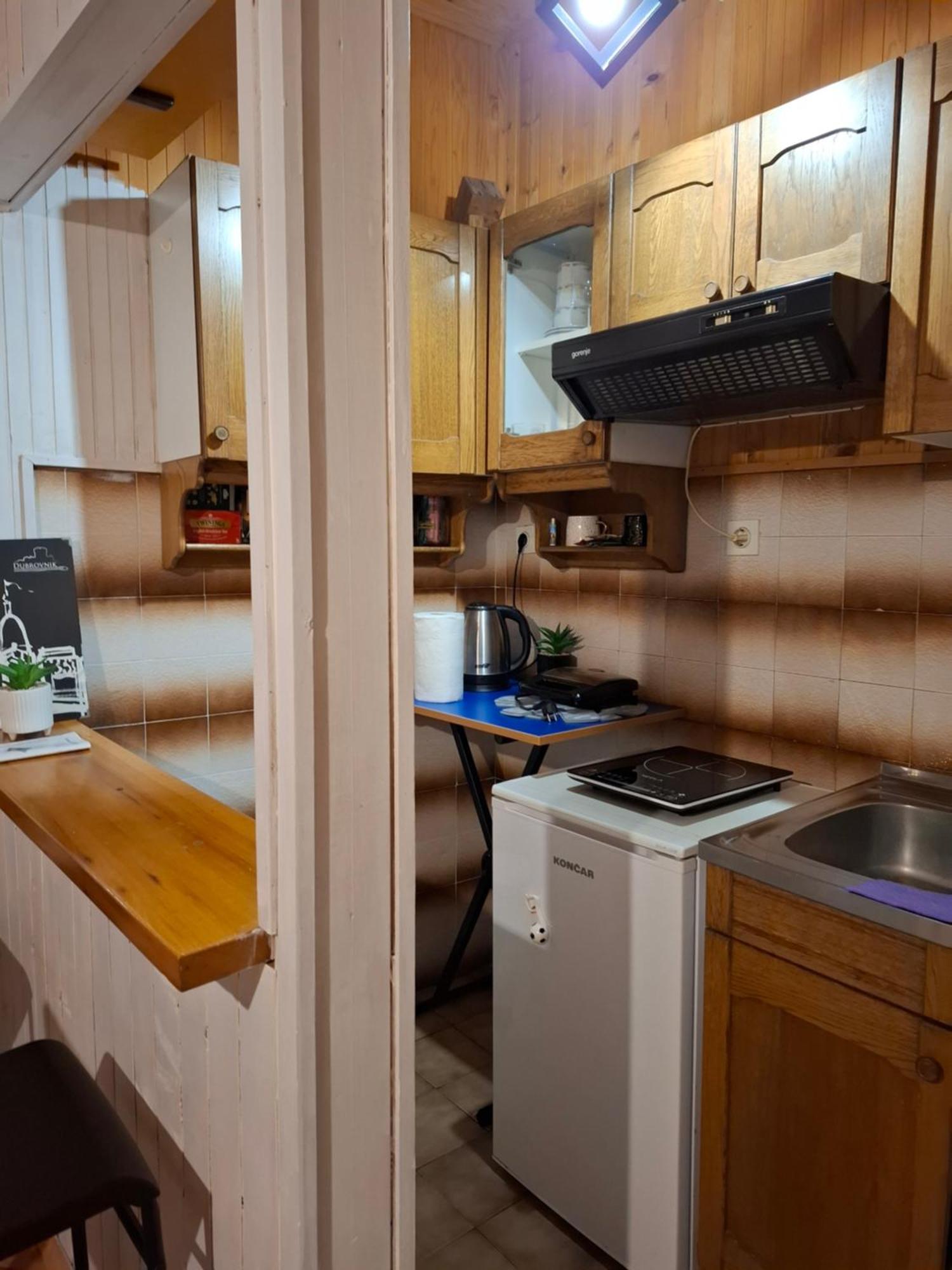 Ella Apartman *